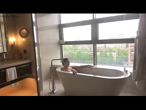 ❤️ Ogromna laska namiętnie waląca sobie cipkę w łazience ❤ Sex video at porn pl.niceporn.ru ️❤